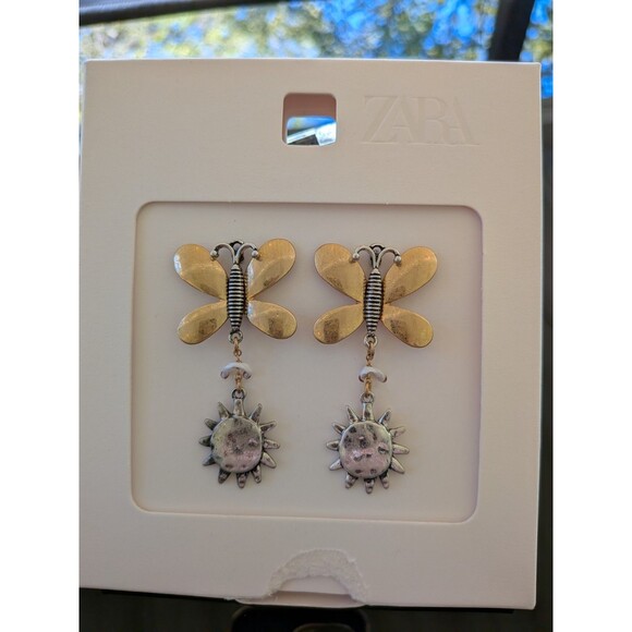 ZARA Earrings Butterfly Sun Contrast Gold Silver Tone Drop Whimsy Statement NEW - Picture 3 of 7